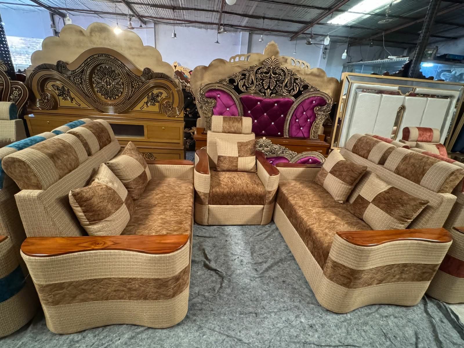 শাপলা সোফা